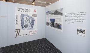 Entrée de l'exposition "mémoire de glace"