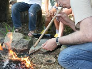 Démonstration d'allumage d'un feu