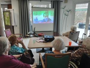 visioconférence avec les résidents d'un EHPAD