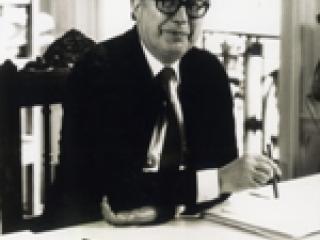 Roland Simounet.
