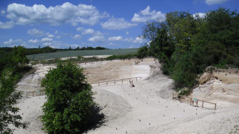 Vue du site géologique et archéolgique de Vernou La Celle (77).